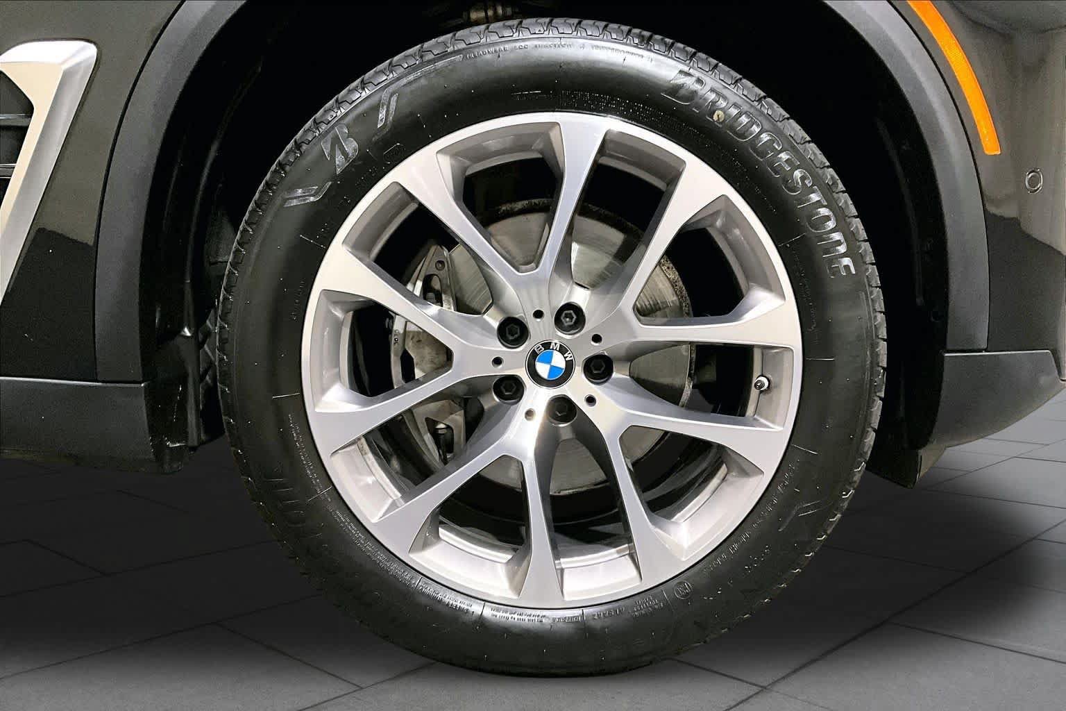 Used 2024 BMW X5 xDrive40i AWD/4WD image 10