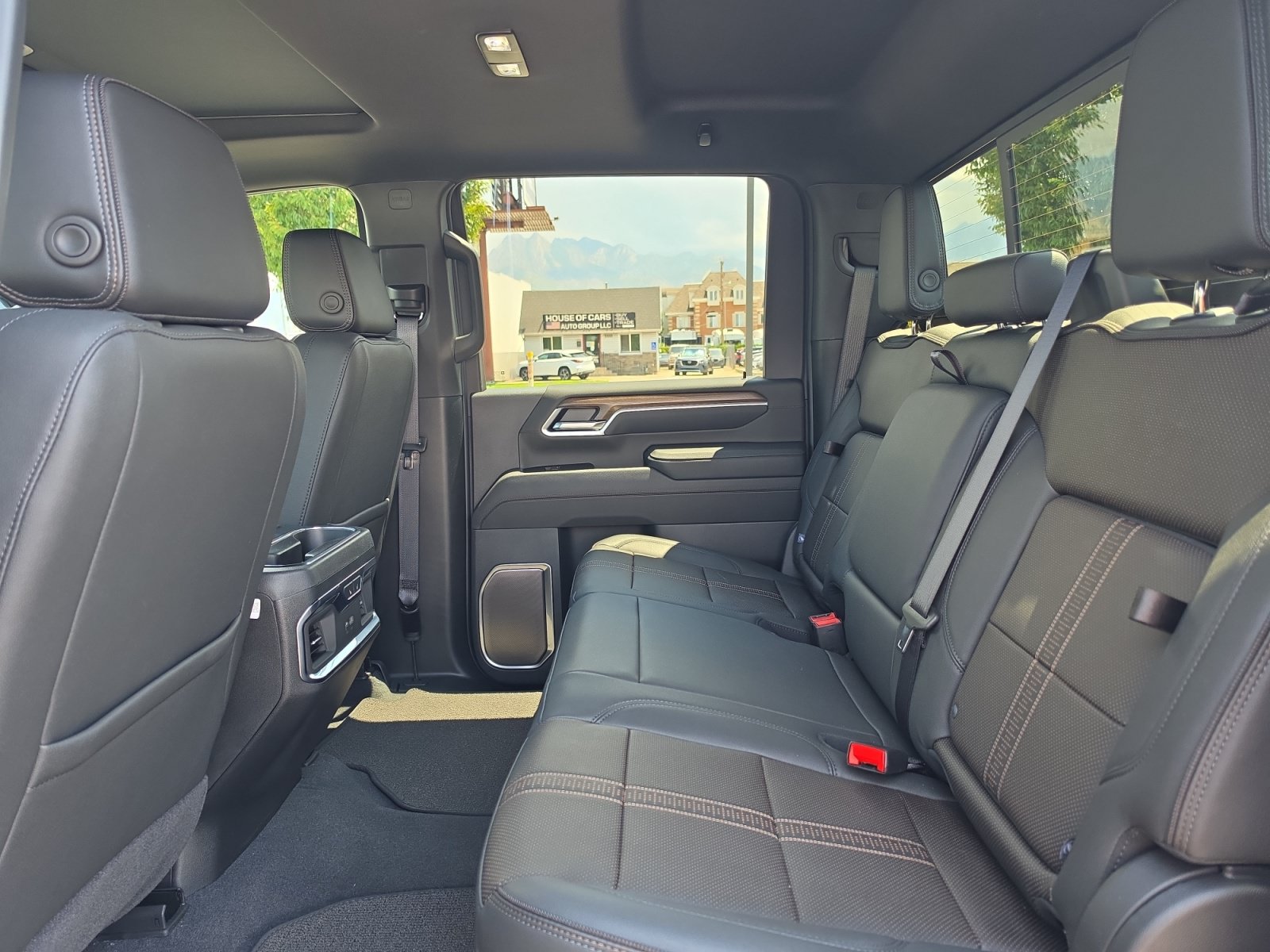 New 2026 Chevrolet Silverado 3500 High Country w/ High Country Premium Package AWD/4WD image 24