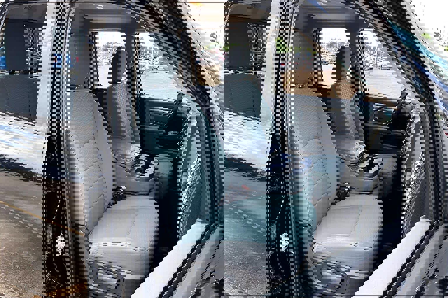 Used 2015 RAM 1500 Classic SLT image 8