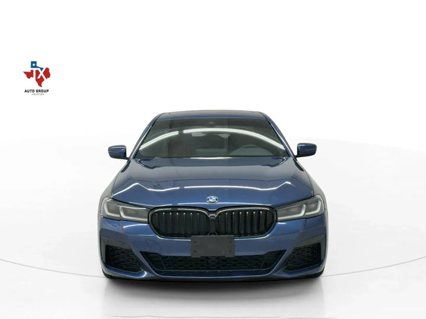 Used 2022 BMW 530i w/ M Sport Package RWD image 7