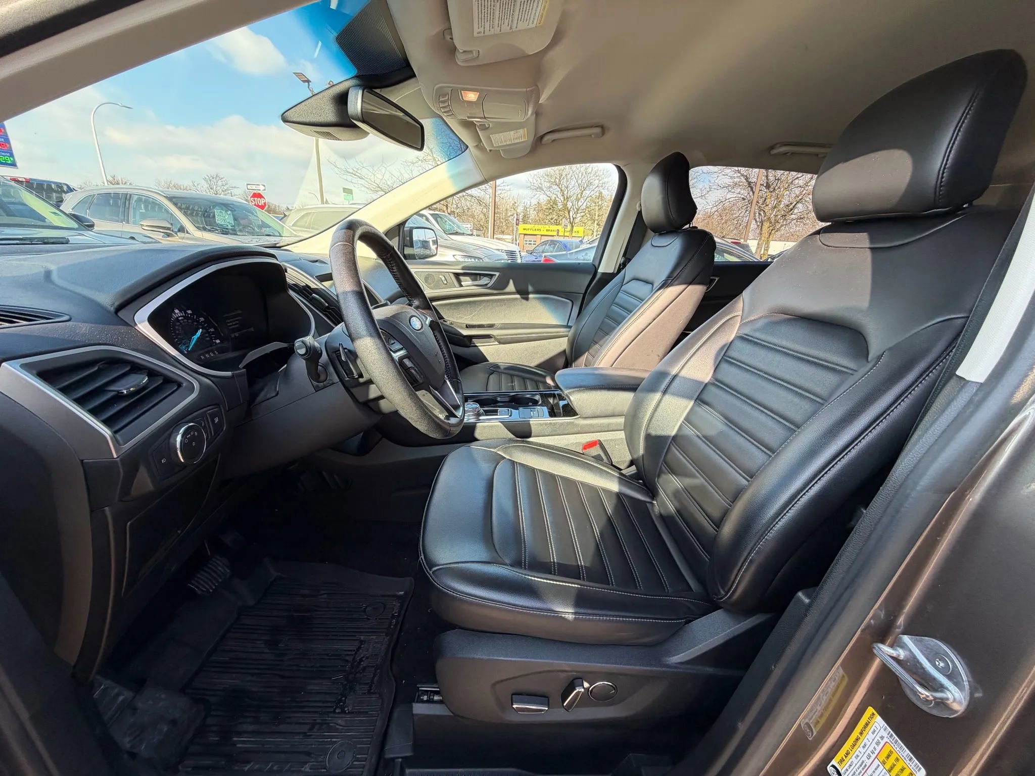 Used 2019 Ford Edge SEL w/ Equipment Group 201A image 18