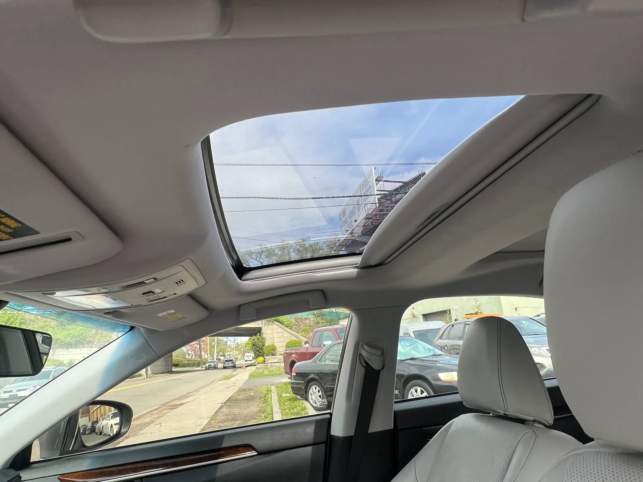 Used 2018 Lexus ES 350 w/ Luxury Package w/Wood Trim FWD image 15