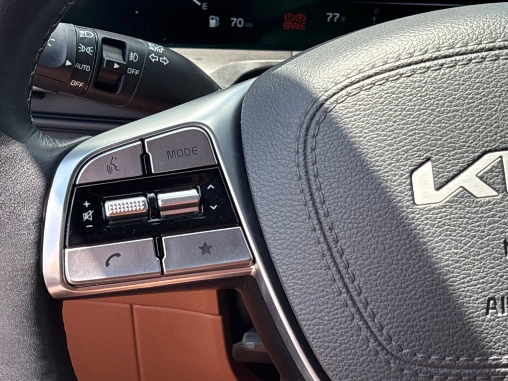 Used 2025 Kia Telluride SX Prestige X-Line AWD/4WD image 32