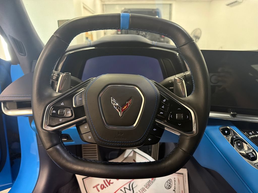 Used 2021 Chevrolet Corvette Stingray Premium Cpe w/ Z51 Performance Package RWD image 18