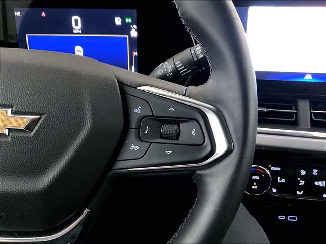 Used 2024 Chevrolet Trax LT w/ Driver Confidence Package FWD image 18