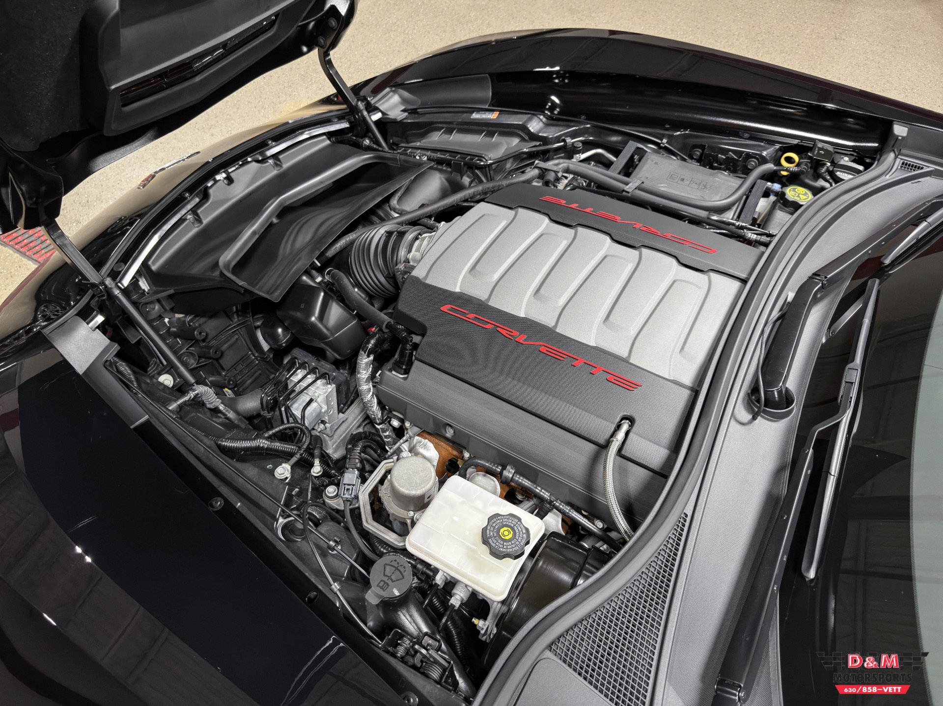 Used 2015 Chevrolet Corvette Stingray Coupe w/ 3LT Preferred Equipment Group RWD image 9