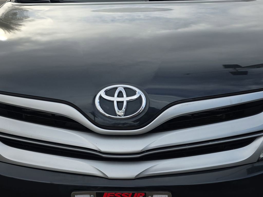 Used 2015 Toyota Venza XLE w/ XLE Premium Package FWD image 32