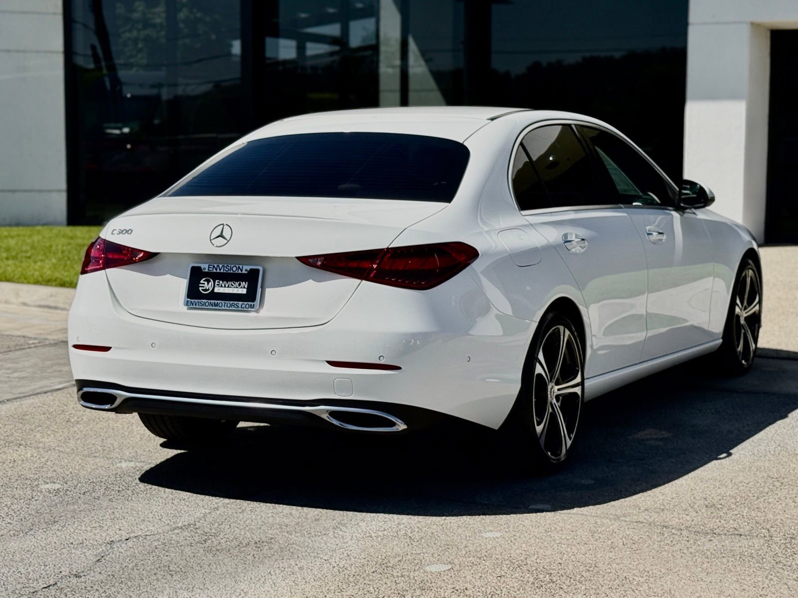 Used 2024 Mercedes-Benz C 300 Sedan image 16