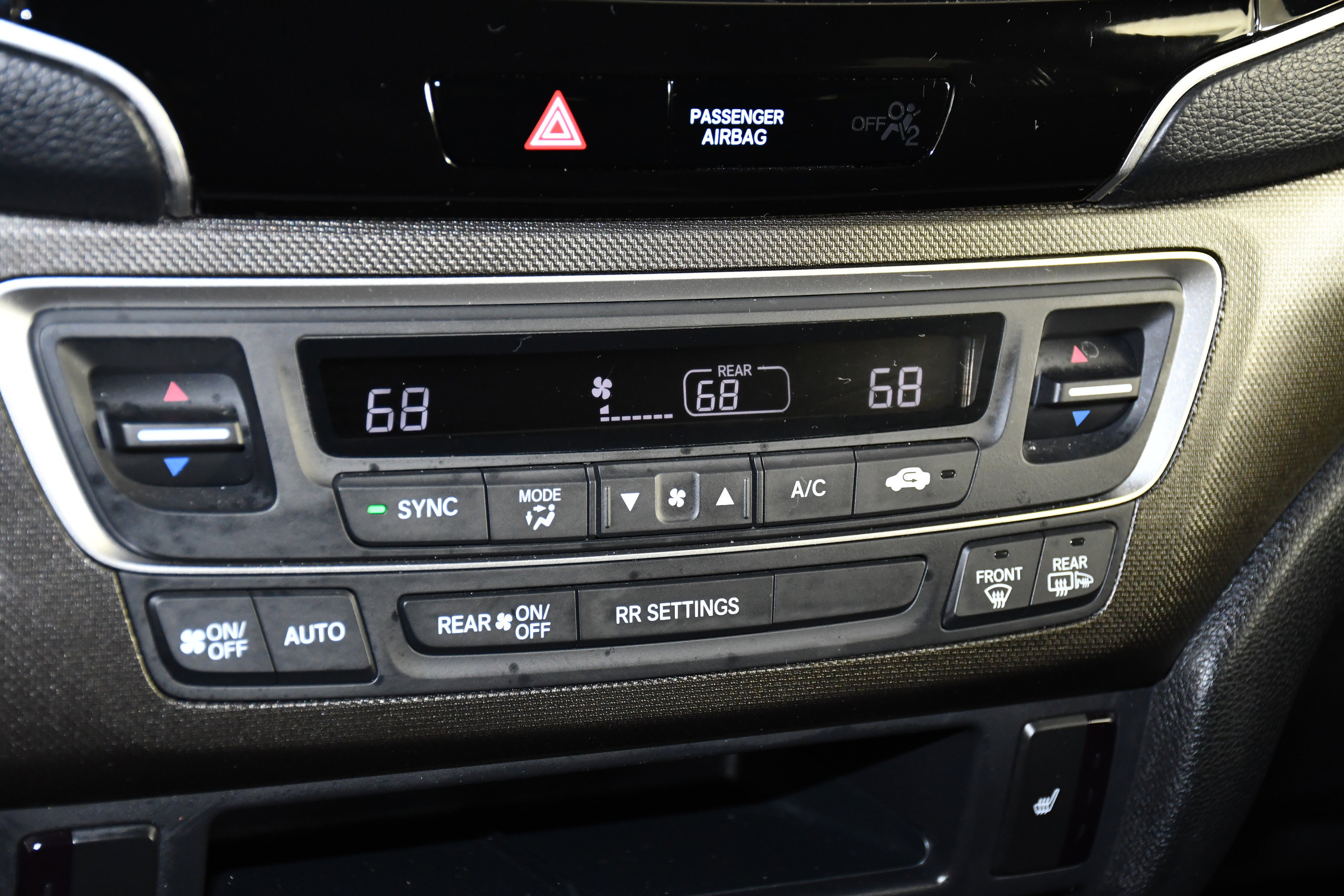 Certified 2024 Honda Passport TrailSport image 28