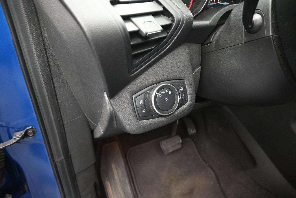 Used 2019 Ford Escape SEL FWD image 13