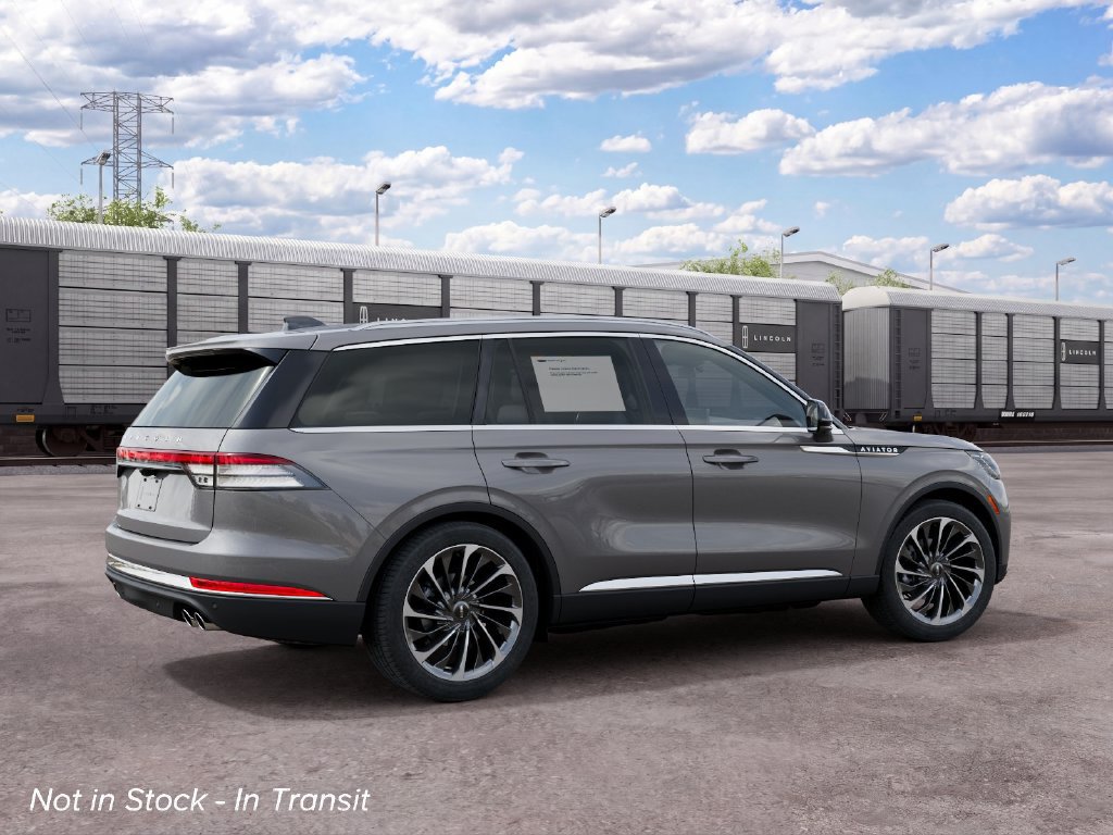 New 2027 Lincoln Aviator Reserve AWD/4WD image 7