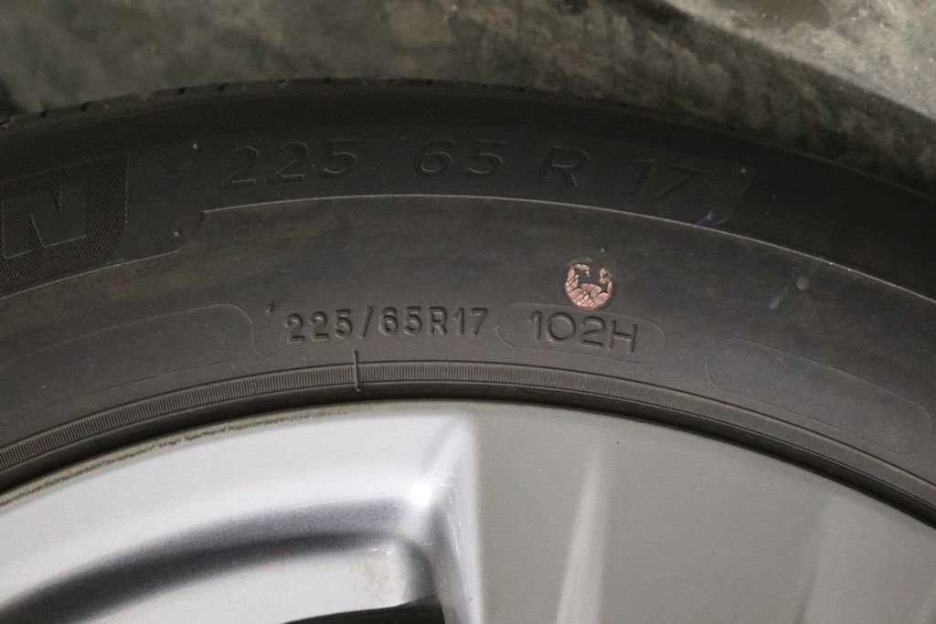 Used 2022 Toyota RAV4 XLE image 45