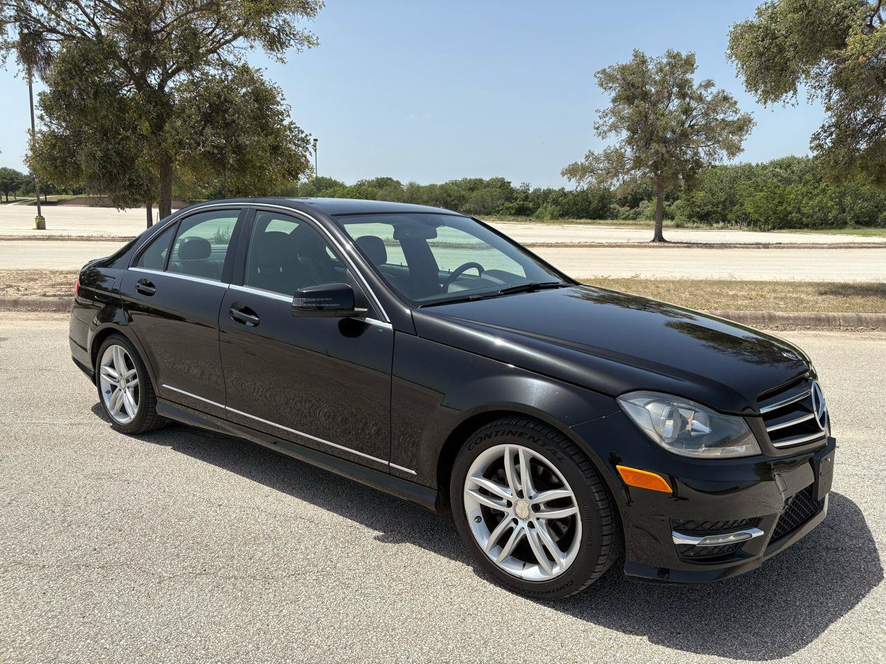 Used 2014 Mercedes-Benz C 250 Sedan image 54