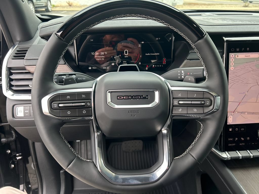New 2026 GMC Acadia Denali w/ Super Cruise Package AWD/4WD image 17
