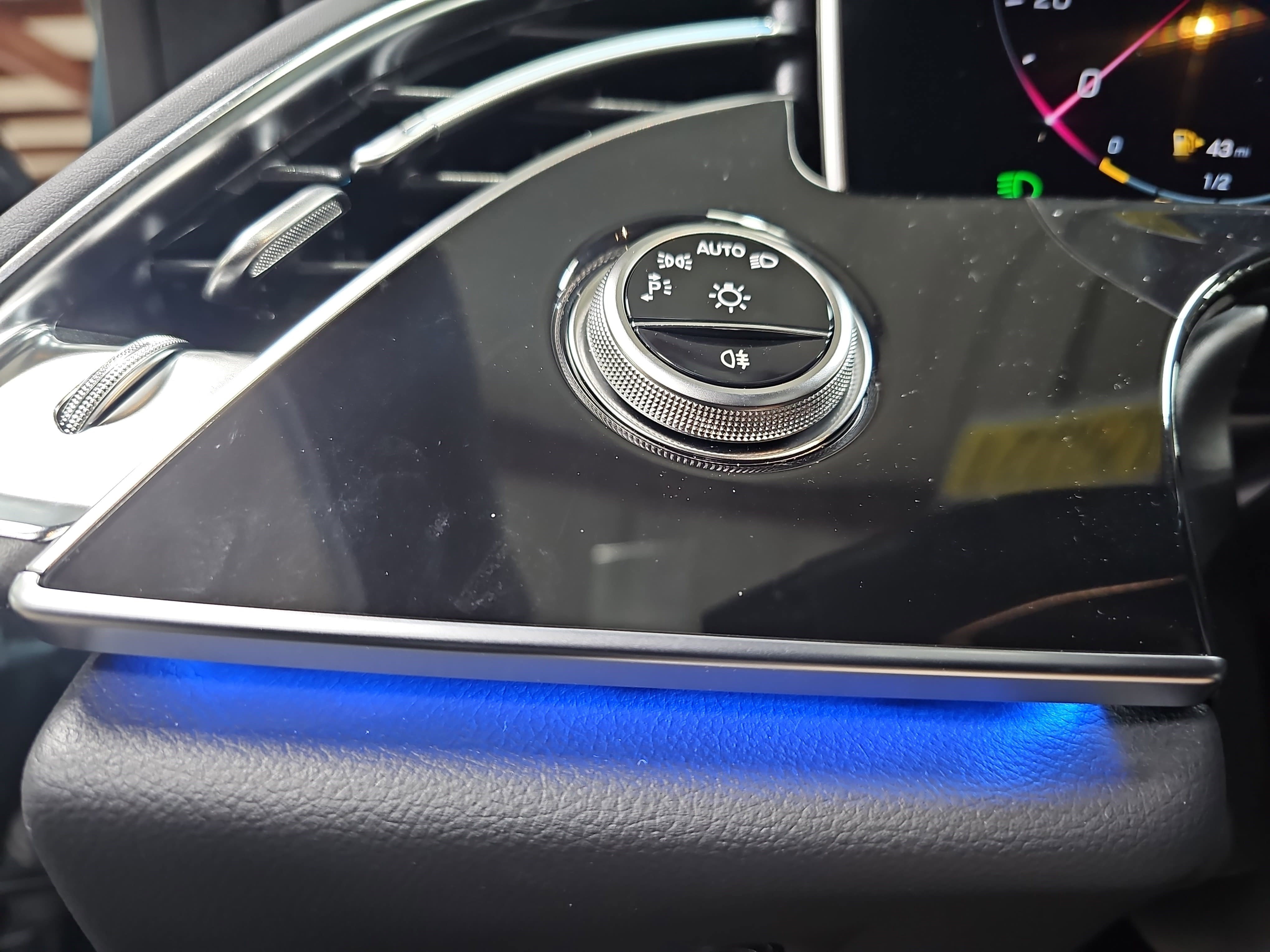 New 2026 Mercedes-Benz E 350 4MATIC Sedan image 27