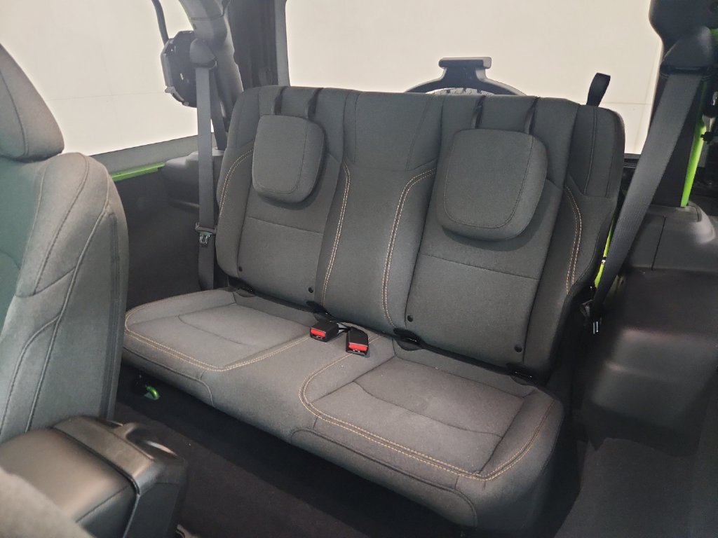 Certified 2025 Jeep Wrangler Sport AWD/4WD image 33