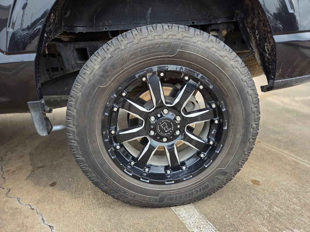 Used 2023 Ford F150 Lariat AWD/4WD image 32