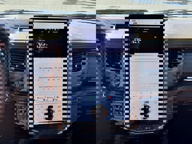 Used 2024 Ford Expedition King Ranch image 19