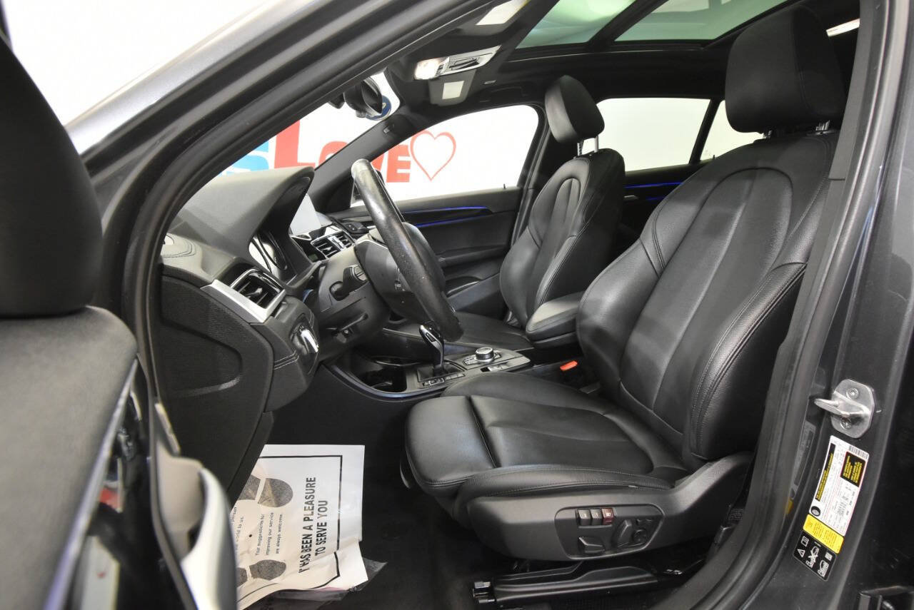 Used 2020 BMW X2 xDrive28i w/ Convenience Package AWD/4WD image 12