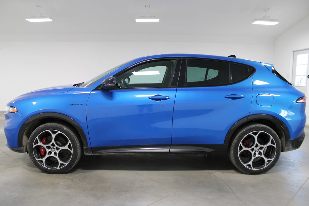 Used 2024 Alfa Romeo Tonale Veloce AWD/4WD image 6