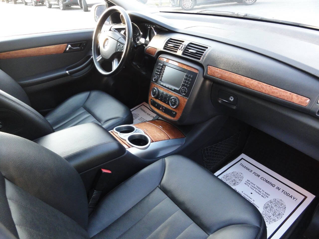 Used 2006 Mercedes-Benz R 350 4MATIC image 14