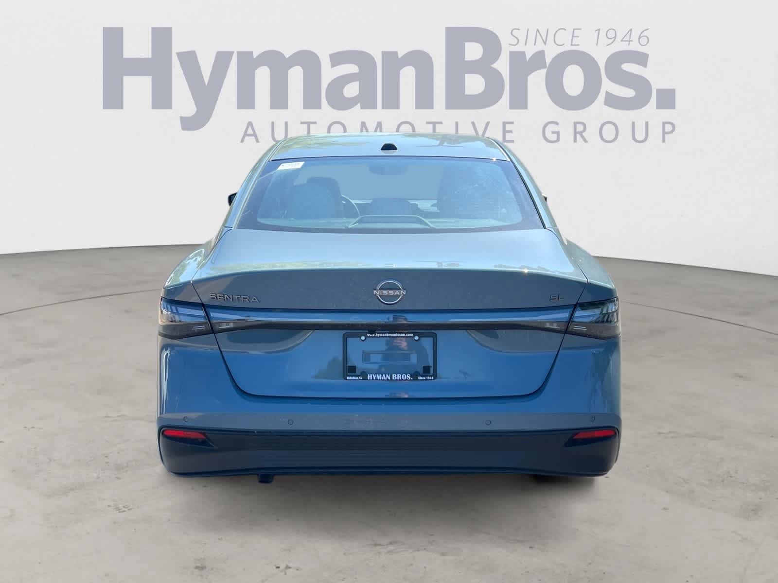 New 2026 Nissan Sentra SL w/ Floor Mat Package FWD image 4