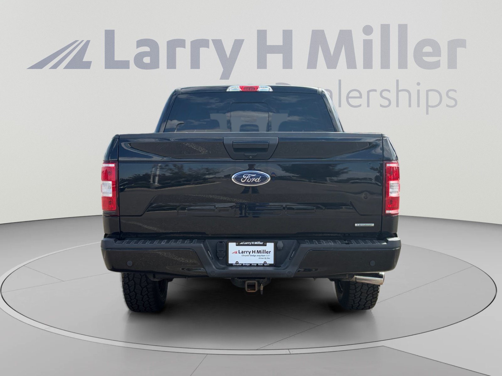 Used 2018 Ford F150 XLT w/ Equipment Group 302A Luxury AWD/4WD image 5