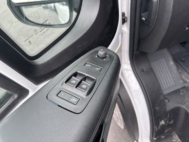 New 2024 RAM ProMaster 3500 w/ Quick Order Package 22G SLT image 10