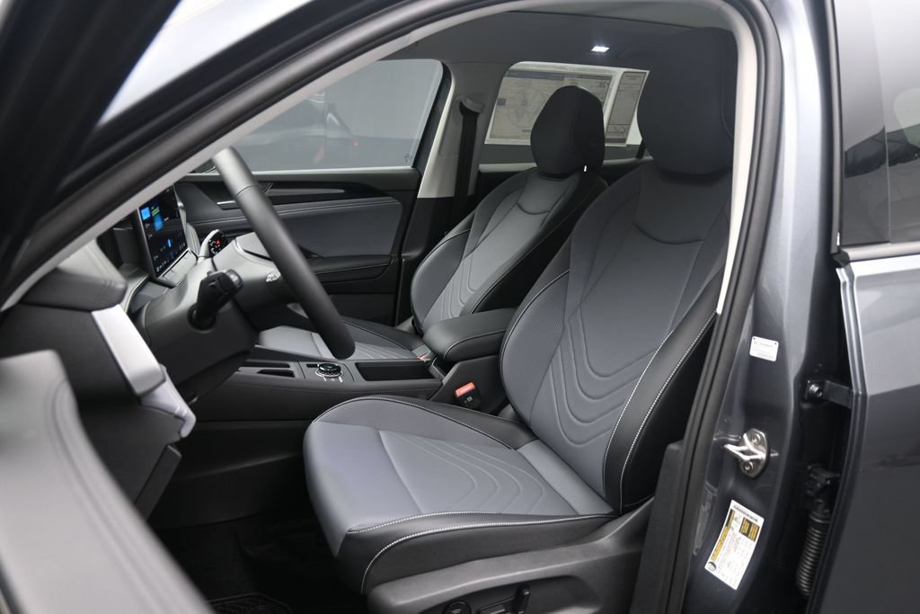 New 2026 Volkswagen Tiguan SE FWD image 15