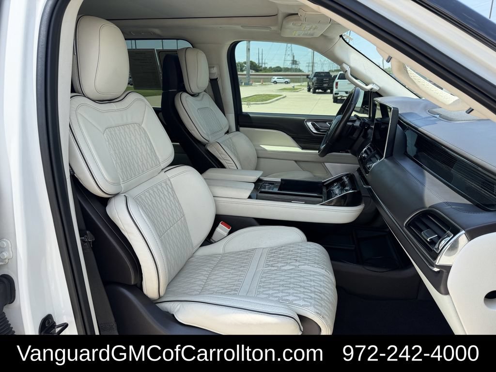 Used 2022 Lincoln Navigator Black Label AWD/4WD image 34
