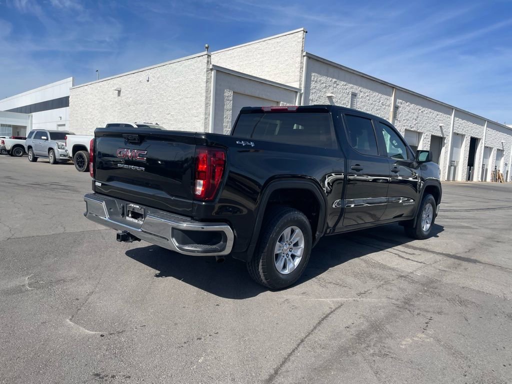 Used 2024 GMC Sierra 1500 Pro w/ Pro Value Package image 8