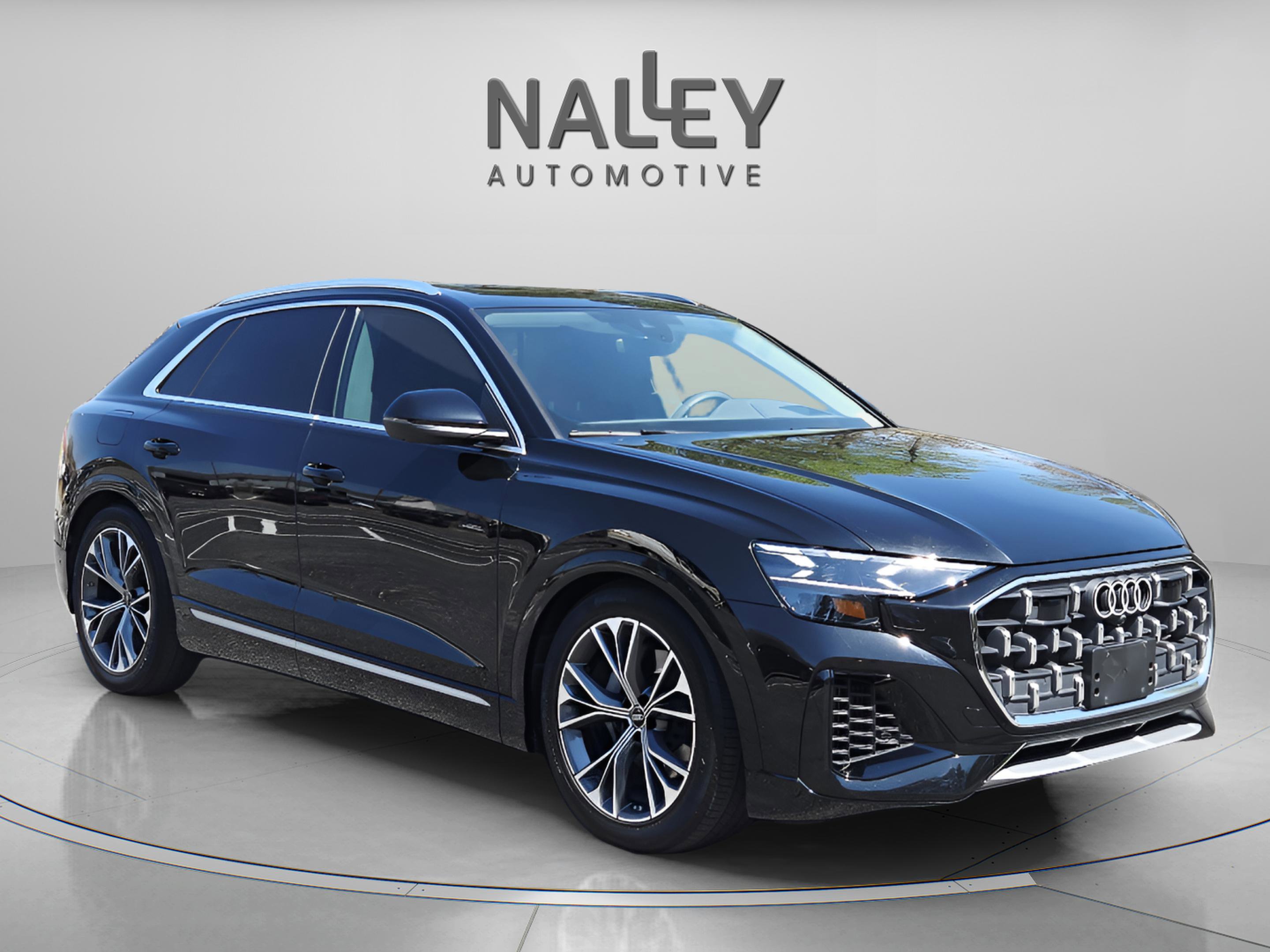 Used 2024 Audi Q8 Prestige w/ Prestige Package image 7