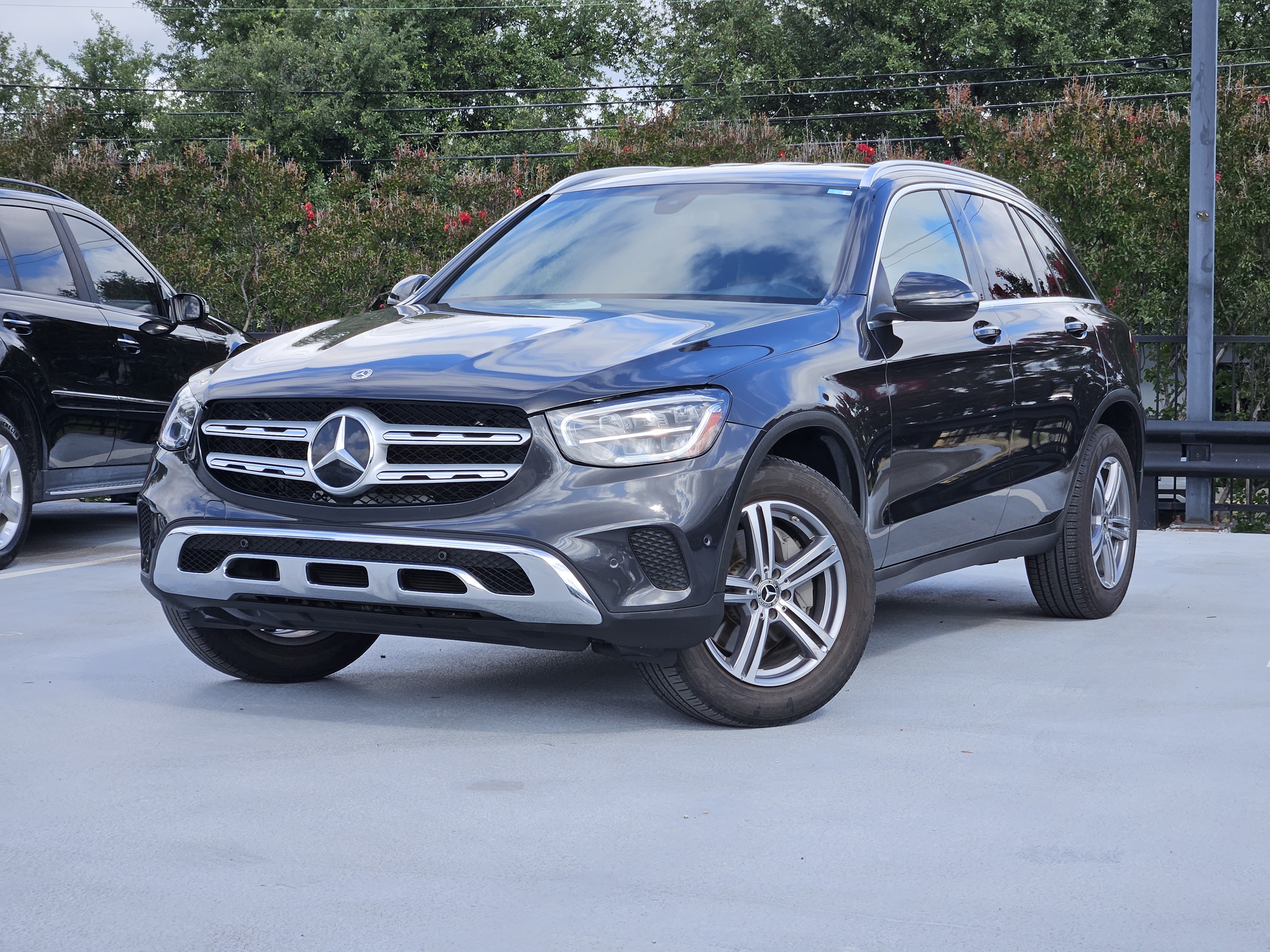 Certified 2021 Mercedes-Benz GLC 300 image 1