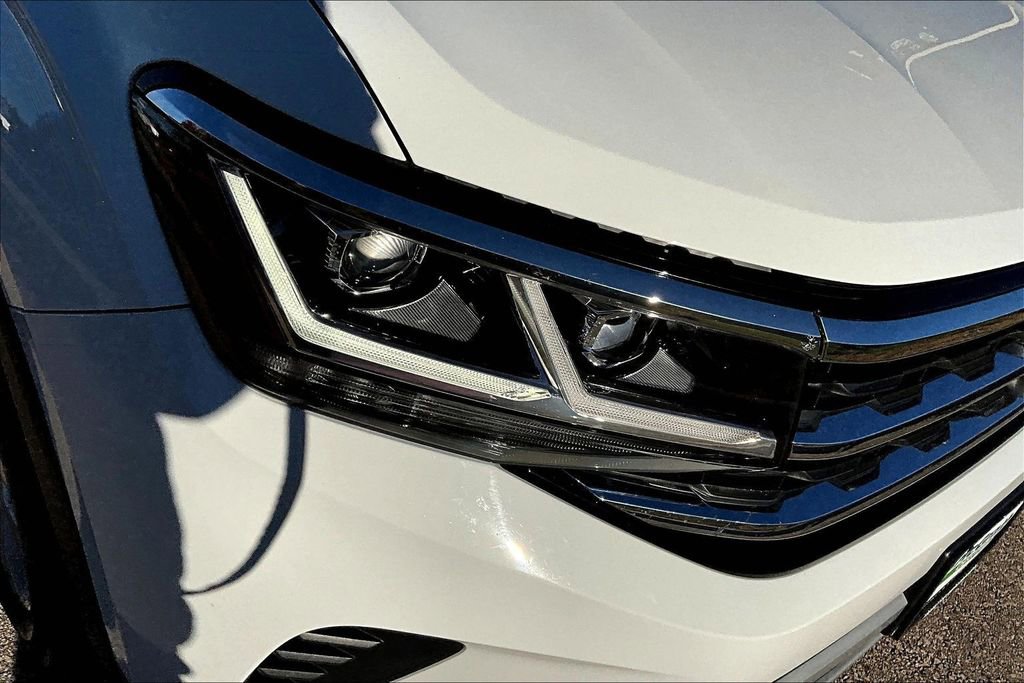 Used 2022 Volkswagen Atlas SE image 26