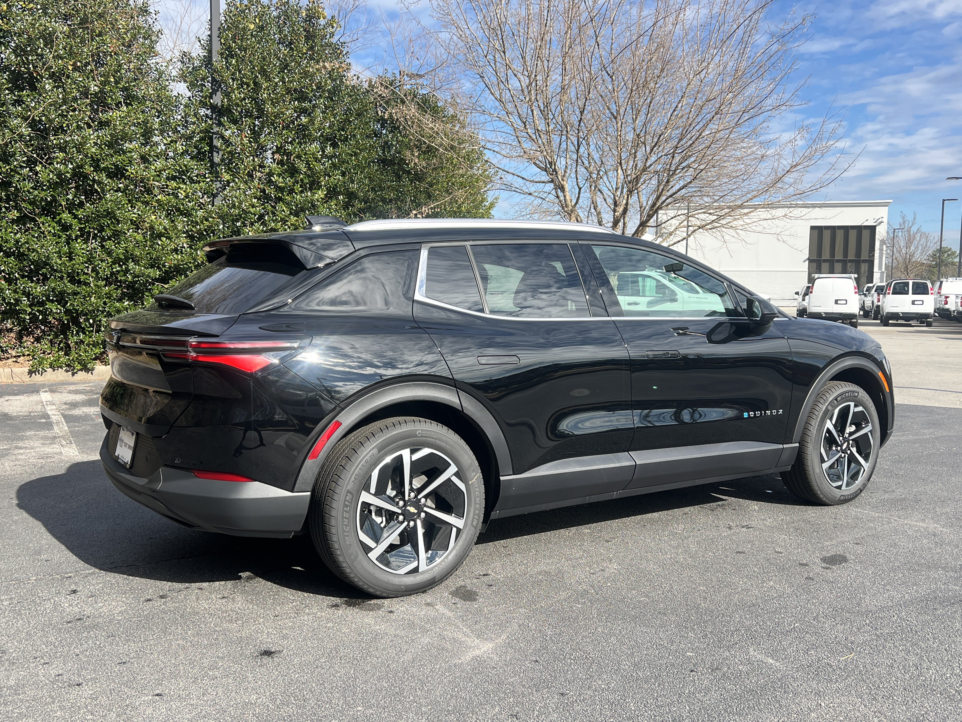 New 2026 Chevrolet Equinox EV LT AWD/4WD image 9
