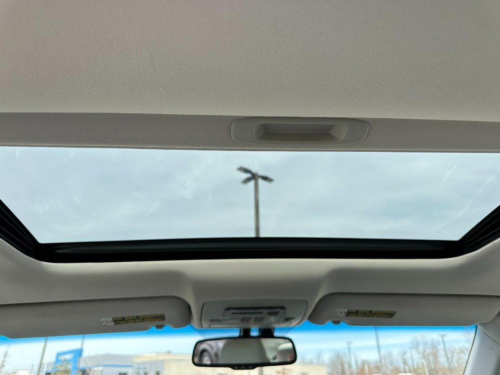 Used 2011 Lexus ES 350 image 9