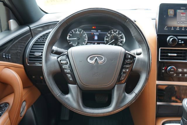 Used 2023 INFINITI QX80 Sensory w/ All-Season Package image 17