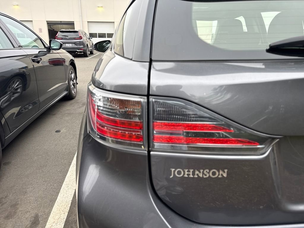 Used 2013 Lexus CT 200h w/ Seat Comfort Pkg image 20