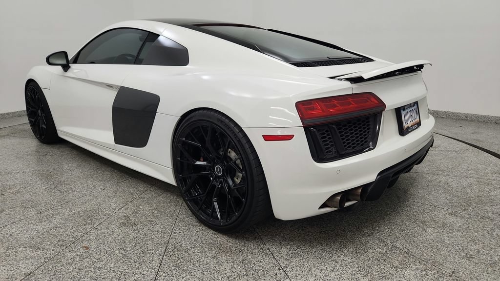Used 2017 Audi R8 V10 AWD/4WD image 20