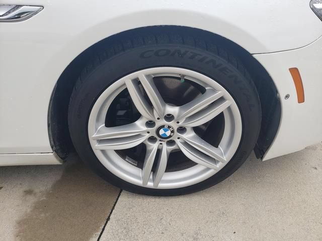 Used 2015 BMW 650i Convertible RWD image 16