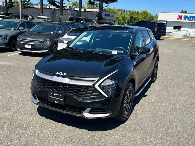 Certified 2023 Kia Sportage LX AWD/4WD image 3