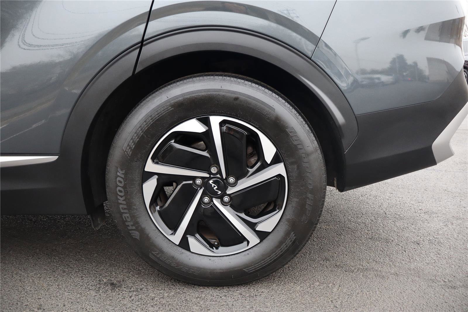 Certified 2023 Kia Sportage LX image 11