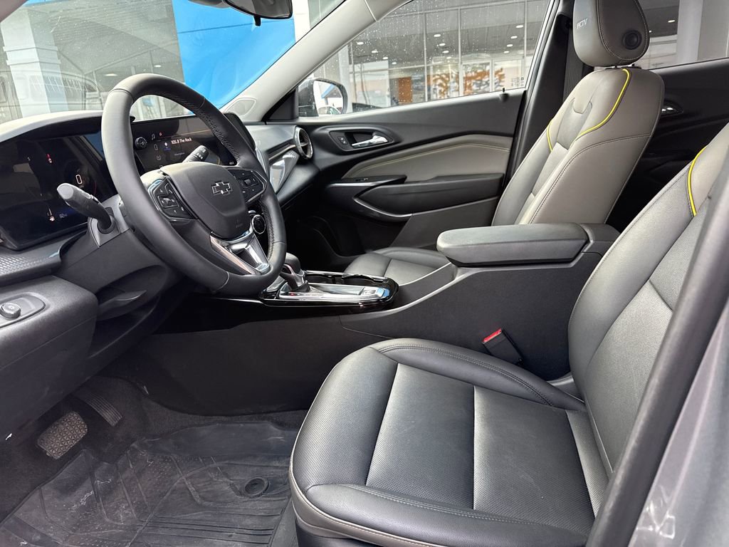 Used 2024 Chevrolet Trax ACTIV image 11