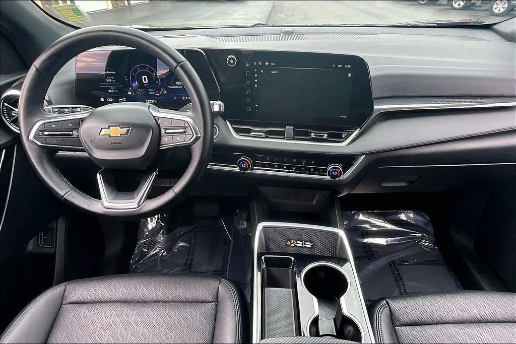 Used 2025 Chevrolet Equinox LT w/ Convenience Package II image 16