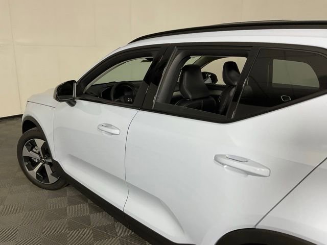 New 2026 Volvo XC40 B5 Plus w/ Protection Package Premier image 41