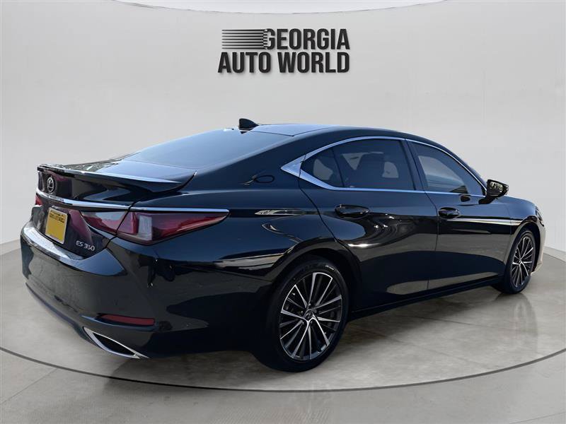 Used 2023 Lexus ES 350 w/ Premium Package FWD image 13