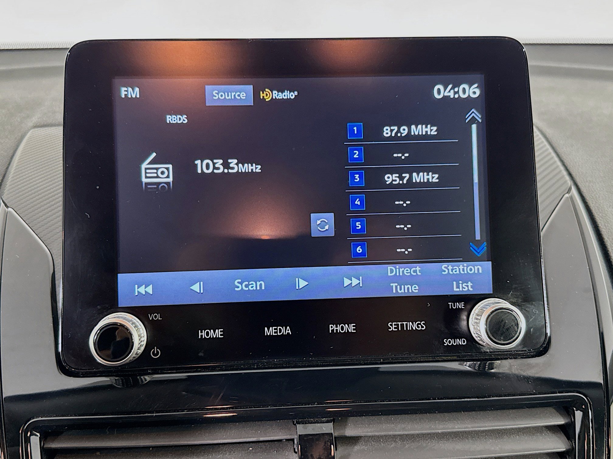 Used 2024 Mitsubishi Eclipse Cross Black Edition image 17