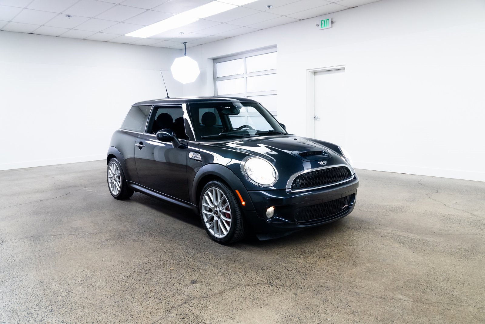 Used 2009 MINI Cooper John Cooper Works image 21