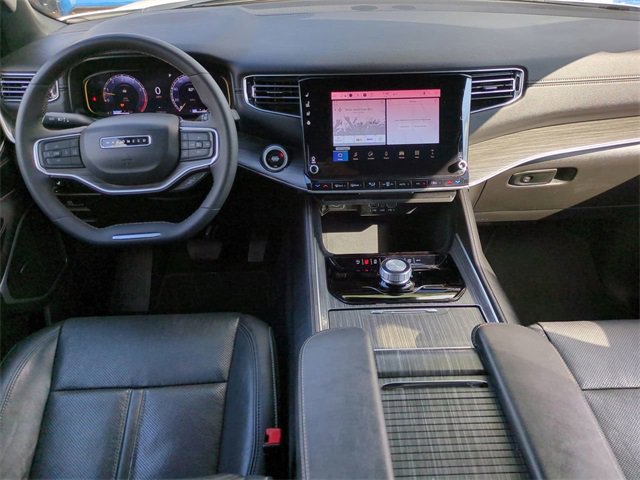 Used 2024 Jeep Wagoneer Series II image 14