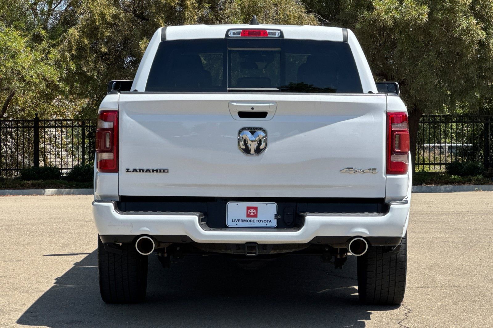 Used 2021 RAM 1500 Laramie AWD/4WD image 5